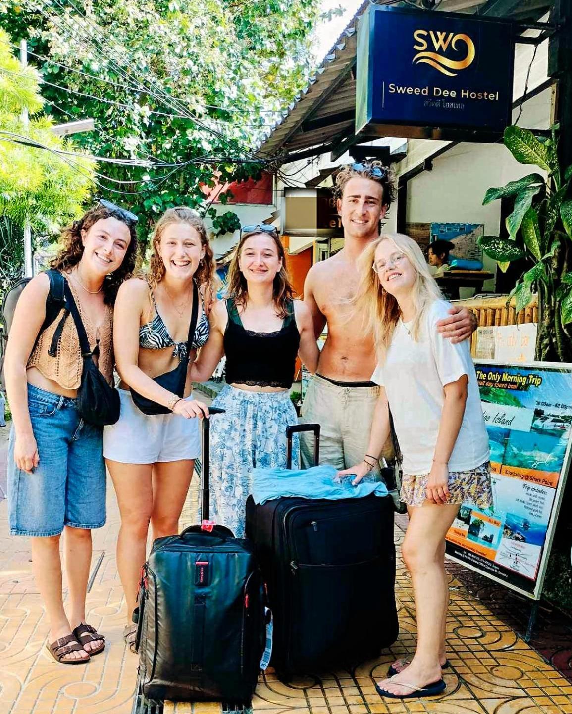 Sweed Dee Hostel Islas Phi Phi Exterior foto
